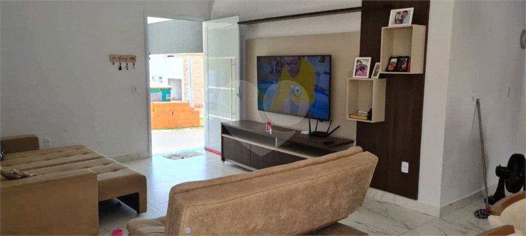Casa à venda ou para alugar com 4 quartos, sendo 1 suíte, no condomínio Mirante dos Ipês, Salto - SP
