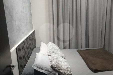 Casa à venda com 3 suítes no condomínio Reserva Real, Paulínia - SP