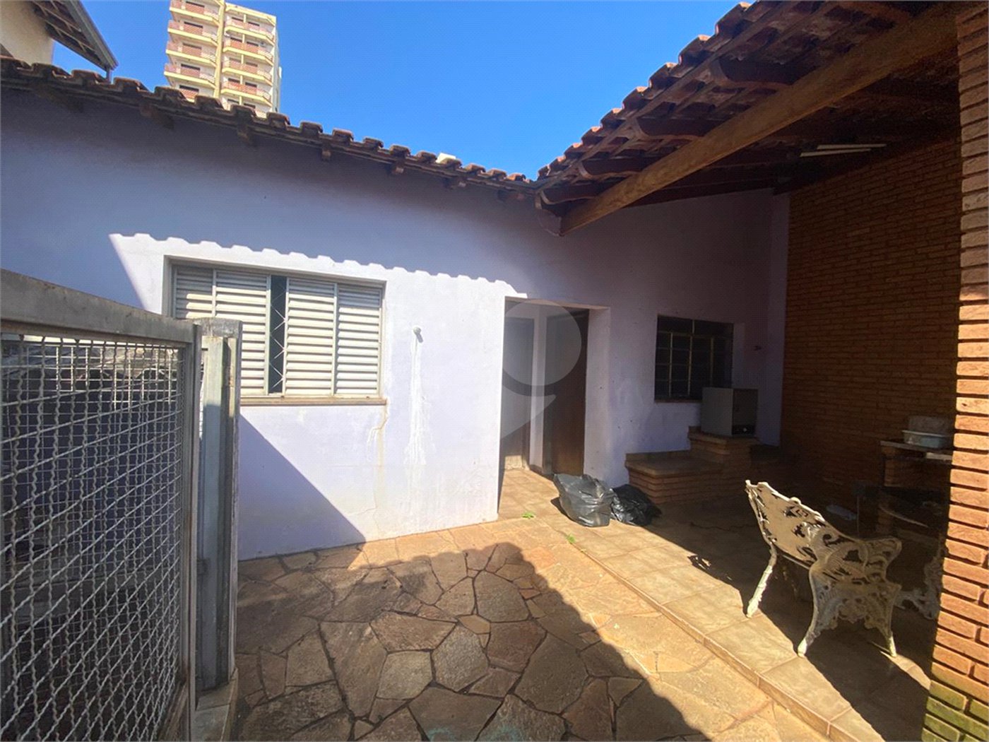 Casa à venda com 3 quartos, sendo 1 suíte, no Centro, Araraquara, SP