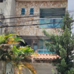 Sobrado à venda com 4 quartos, sendo 1 suíte,  em Parque Santa Laura, Ferraz de Vasconcelos, SP