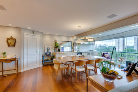 Apartamento à venda com 3 quartos, sendo 2 suítes, em Jardim Marajoara, São Paulo, SP