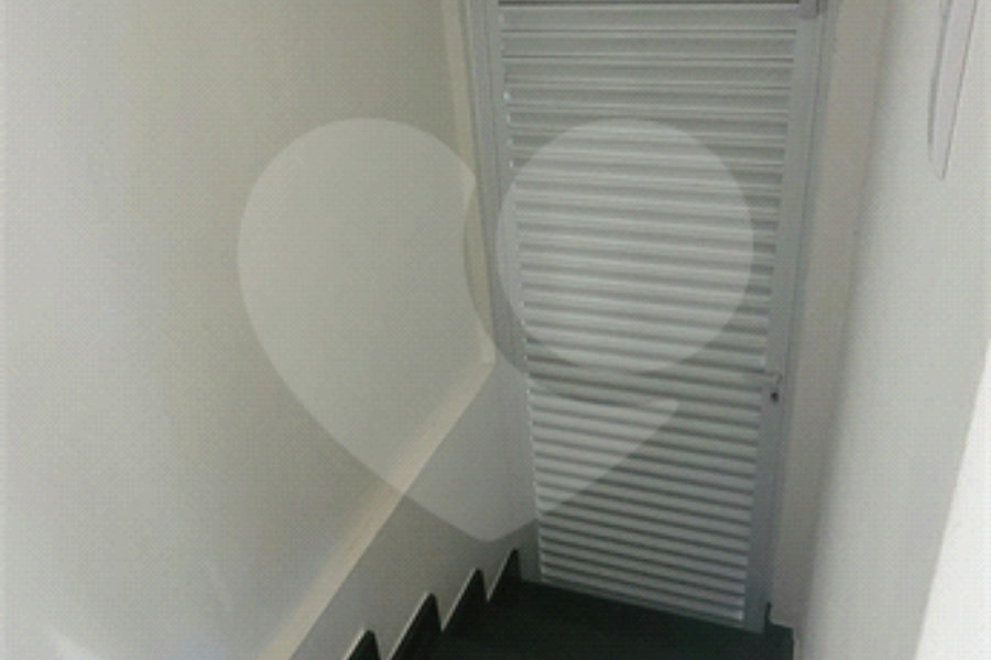Sobrado à venda com 4 quartos, sendo 2 suítes, em Vila Irmãos Arnoni, São Paulo, SP