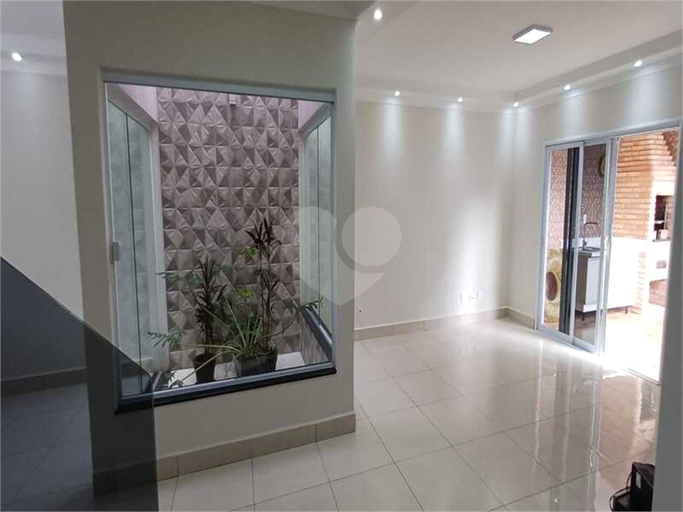 Sobrado à venda com 3 suítes em Residencial Monte Verde, Indaiatuba, SP