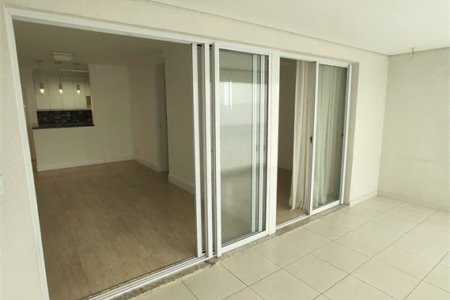 Apartamento à venda ou para alugar com 3 quartos, sendo 1 suíte, em Parque Reboucas, São Paulo, SP