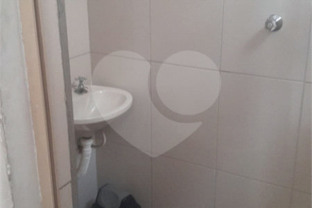 Casa à venda ou para alugar com 4 quartos, sendo 1 suíte, em Vila Carvalho, Sorocaba, SP