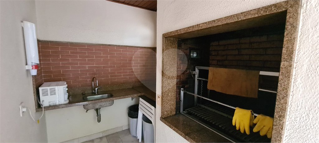 Apartamento à venda com 3 quartos, sendo 1 suíte,  em Indianópolis, São Paulo, SP
