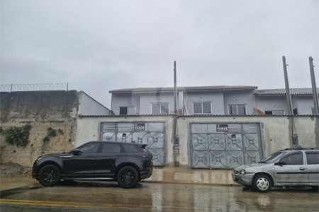 Casa à venda com 3 quartos, sendo 1 suíte,  em Jardim das Flores, Suzano, SP