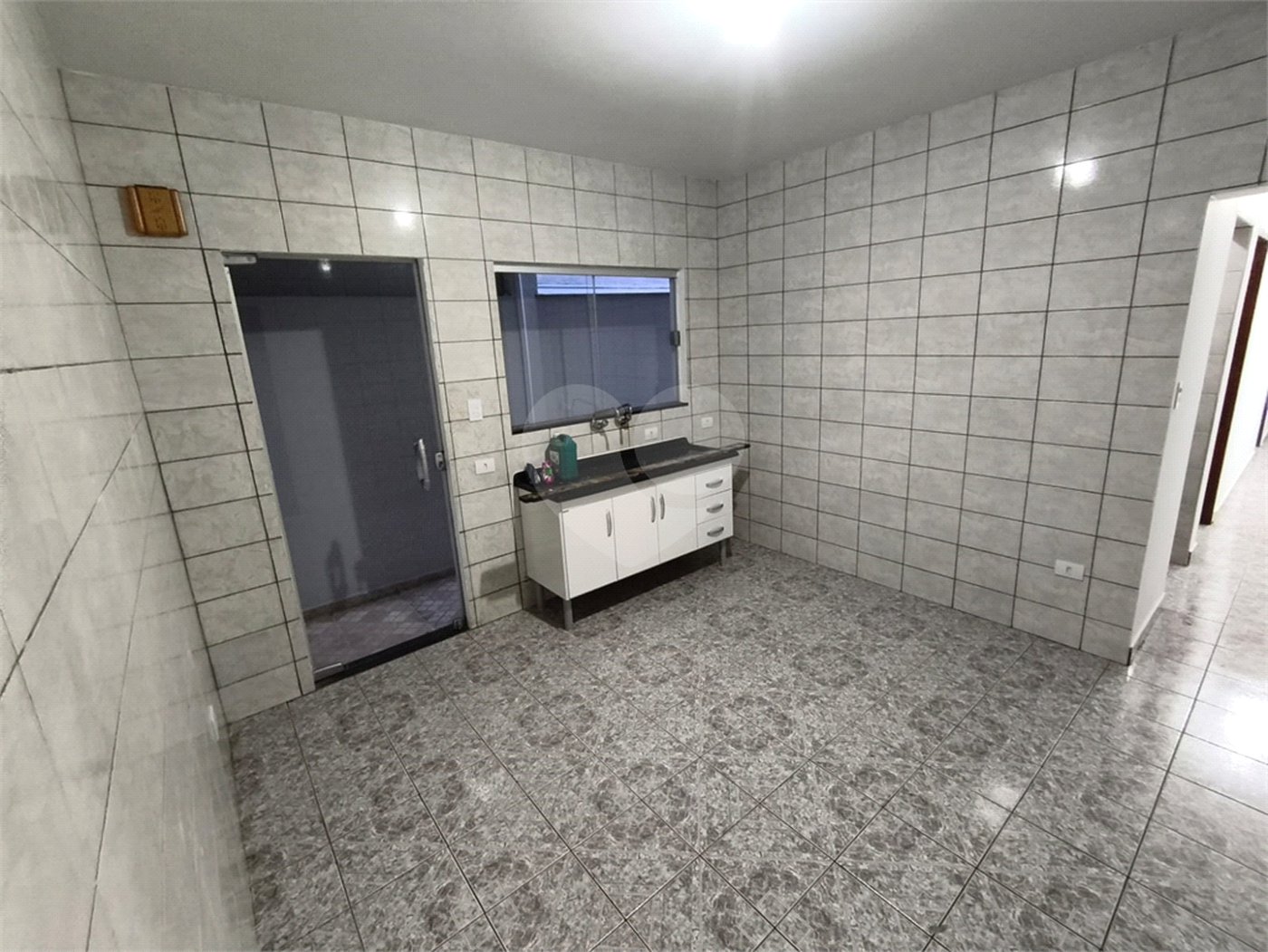 Casa à venda com 7 quartos, sendo 2 suítes,  no Centro, Itapetininga, SP