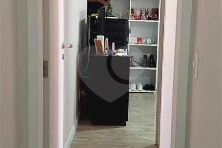 Casa à venda com 5 quartos, sendo 2 suítes,  em Jardim Bonfiglioli, São Paulo, SP