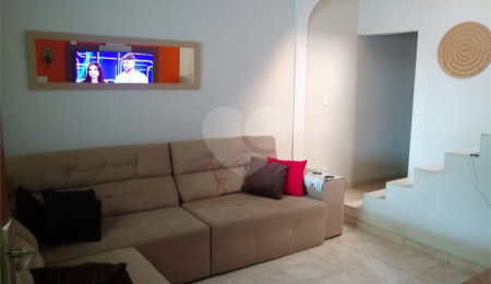 Casa à venda com 3 suítes em Jardim Adriana, Guarulhos, SP
