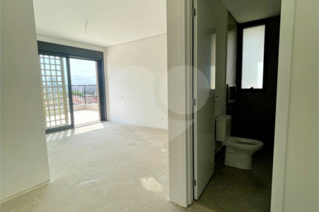 Apartamento à venda com 3 suítes em Jardim Vila Mariana, São Paulo, SP