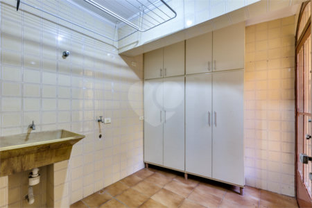 Sobrado à venda com 3 quartos, sendo 1 suíte, em Alto da Boa Vista, São Paulo, SP