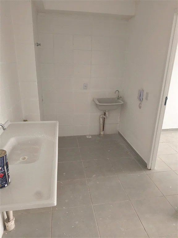 Apartamento à venda com 2 quartos em Loteamento Reserva Raposo, São Paulo, SP