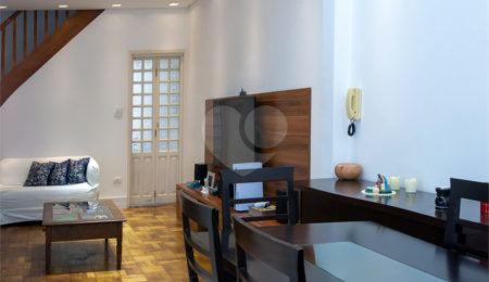 Casa à venda com 3 quartos, sendo 1 suíte,  em Mirandópolis, São Paulo, SP