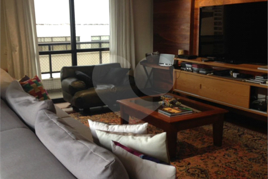 Apartamento à venda com 4 quartos, sendo 3 suítes, em Santana, São Paulo, SP