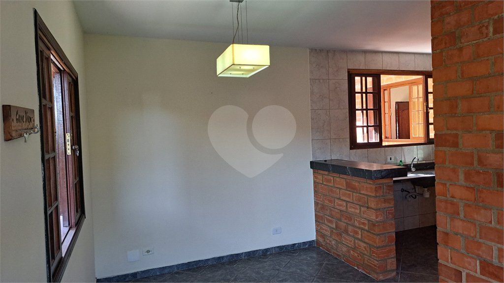 Casa à venda com 3 quartos, sendo 1 suíte, em Serra da Cantareira, Mairiporã, SP