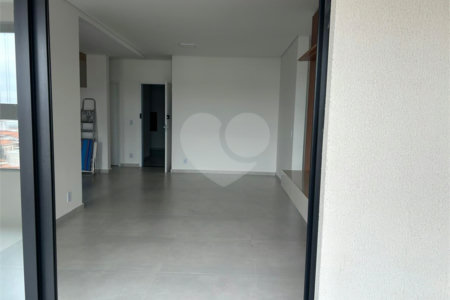 Apartamento à venda ou para alugar com 3 suítes em Vila Lucy, Sorocaba, SP