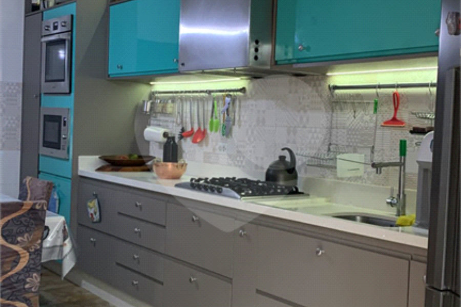 Casa Térrea à venda com 3 quartos, sendo 1 suíte, em Horto, São Paulo, SP