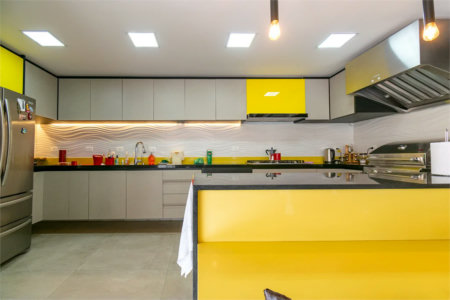 Casa à venda com 3 quartos, sendo 1 suíte,  em Vila Cordeiro, São Paulo, SP