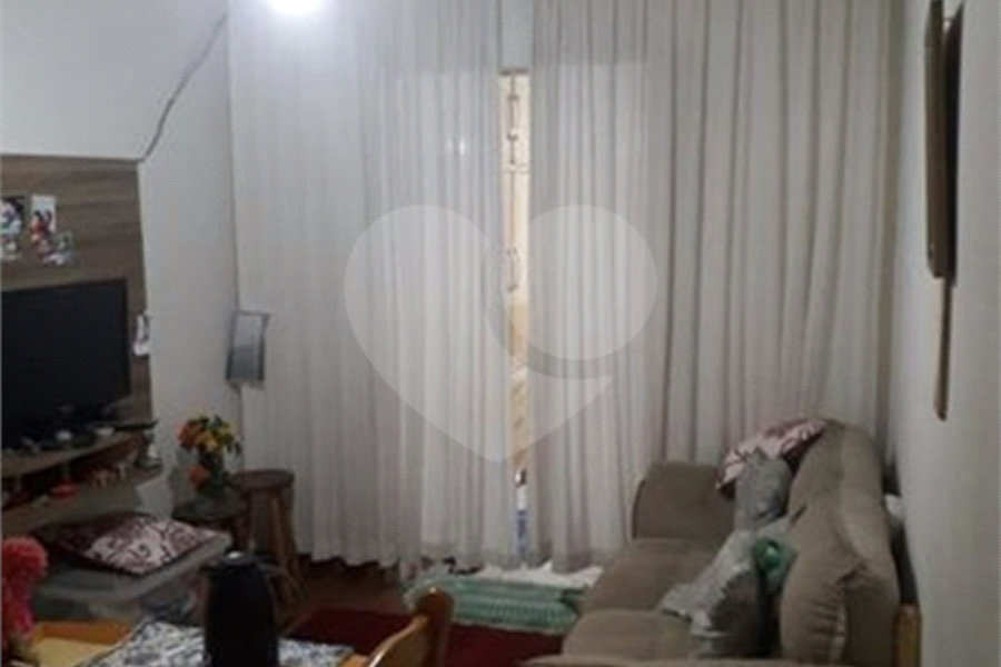 Sobrado à venda com 4 quartos, sendo 2 suítes, em Tremembé, São Paulo, SP