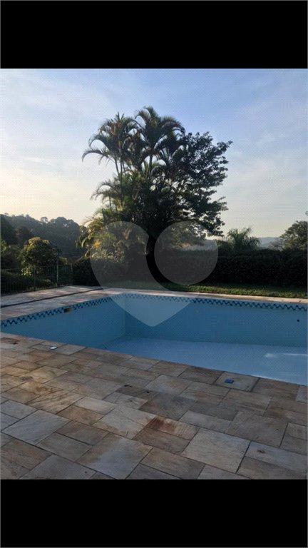 Casa à venda com 6 quartos, sendo 5 suítes, em Roseira, Mairiporã, SP