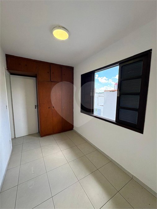 Sobrado à venda com 4 quartos, sendo 1 suíte,  em Vila Sônia, São Paulo, SP