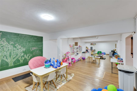 Casa à venda com 4 suítes em Chácara Monte Alegre, São Paulo, SP