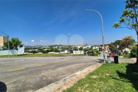 Casa à venda com 4 suítes no condomínio Alphaville Nova Esplanada 2, Votorantim - SP