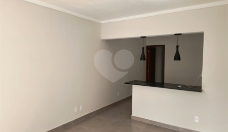 Casa à venda com 2 quartos, sendo 1 suíte,  em Vila Avaí, Indaiatuba, SP