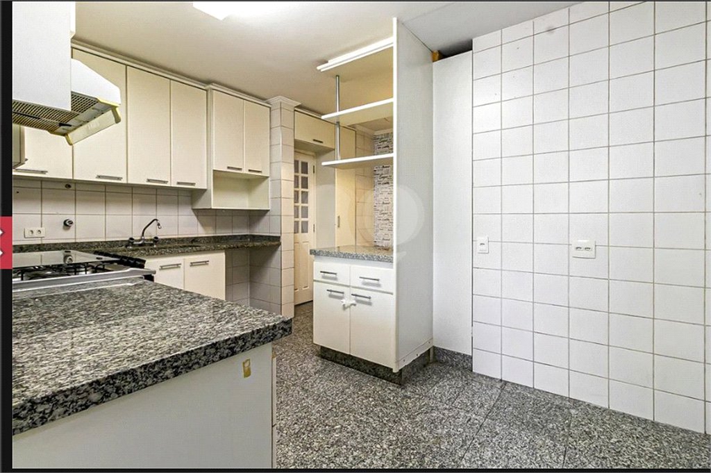 Apartamento à venda com 3 suítes em Indianópolis, São Paulo, SP