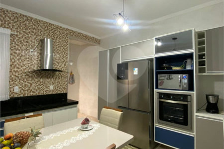 Casa à venda com 3 quartos, sendo 1 suíte, em Residencial Parque Laguna, Salto, SP
