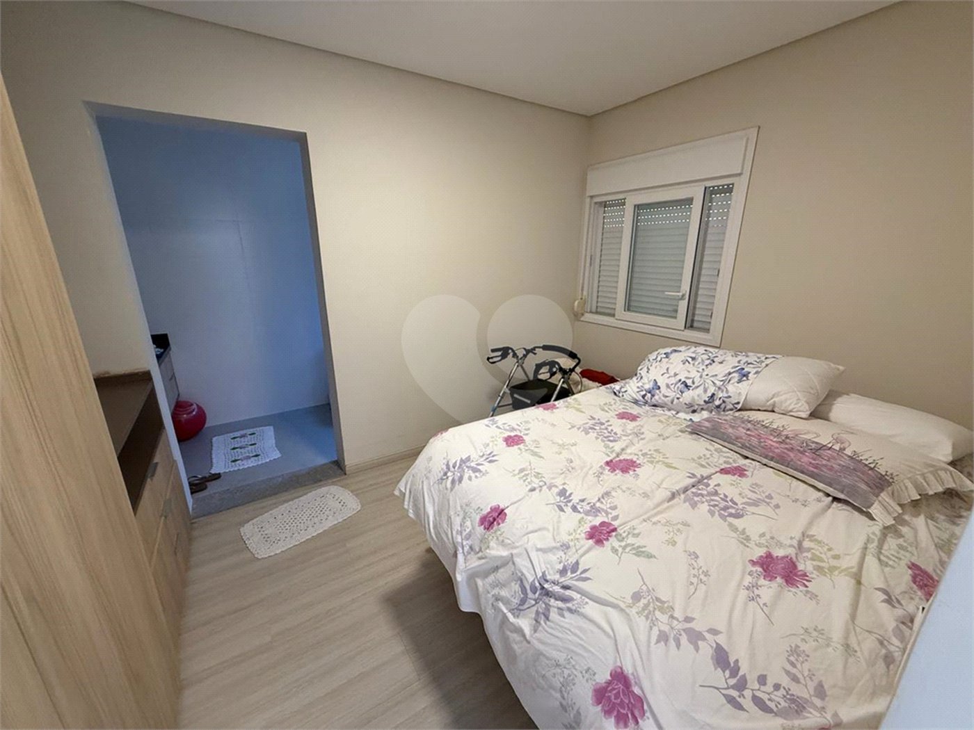 Sobrado à venda com 5 quartos, sendo 3 suítes, em Jardim Franca, São Paulo, SP