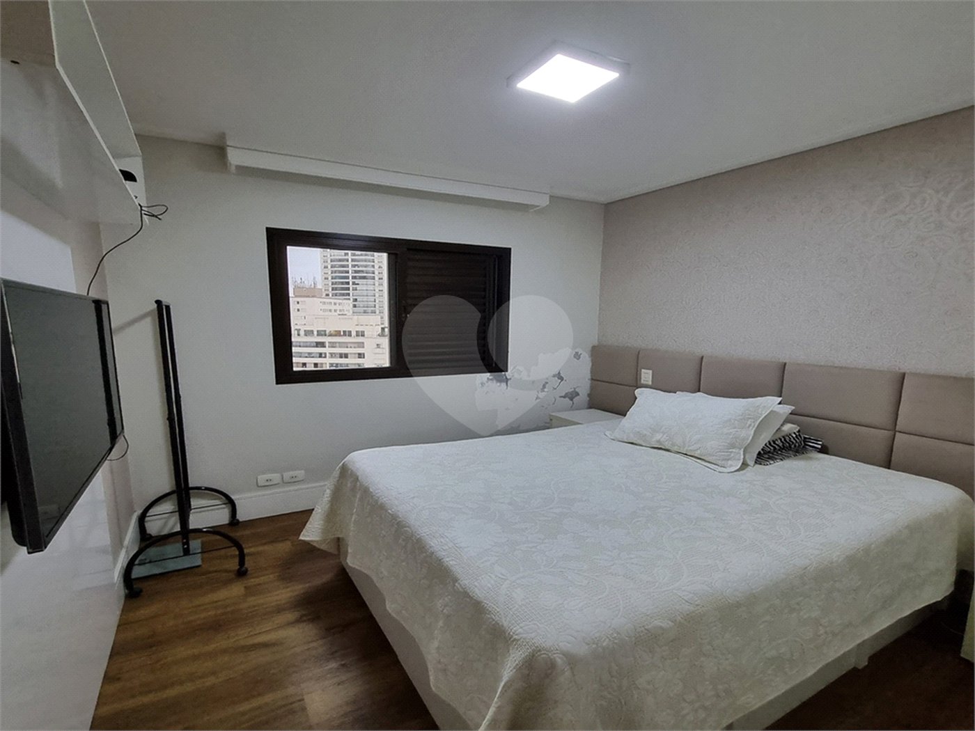 Apartamento à venda com 3 suítes em Santana, São Paulo, SP