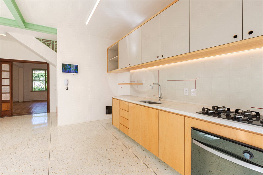 Casa de Vila à venda com 4 quartos, sendo 2 suítes, em Perdizes, São Paulo, SP