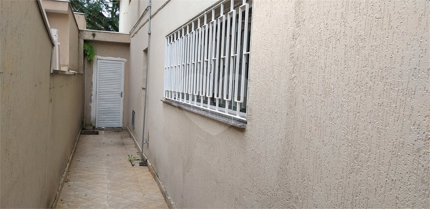 Sobrado à venda com 3 quartos em Água Fria, São Paulo, SP