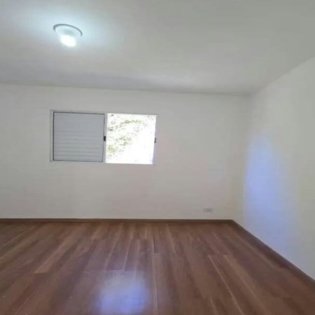 Sobrado à venda com 2 quartos no condomínio Ville de Vie 2, Cotia - SP