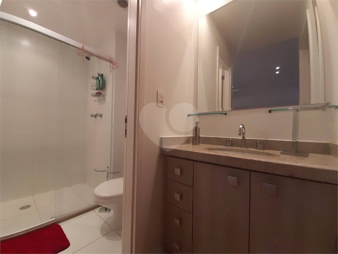 Belo apartamento novinho 1 dormitório