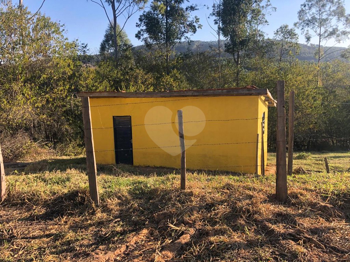 Fazenda com pasto a venda em Morungaba