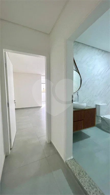Sobrado com 3 andares, 350 m², 6 quartos, 2 suítes e 5 vagas para locação no Jardim Anália Franco!