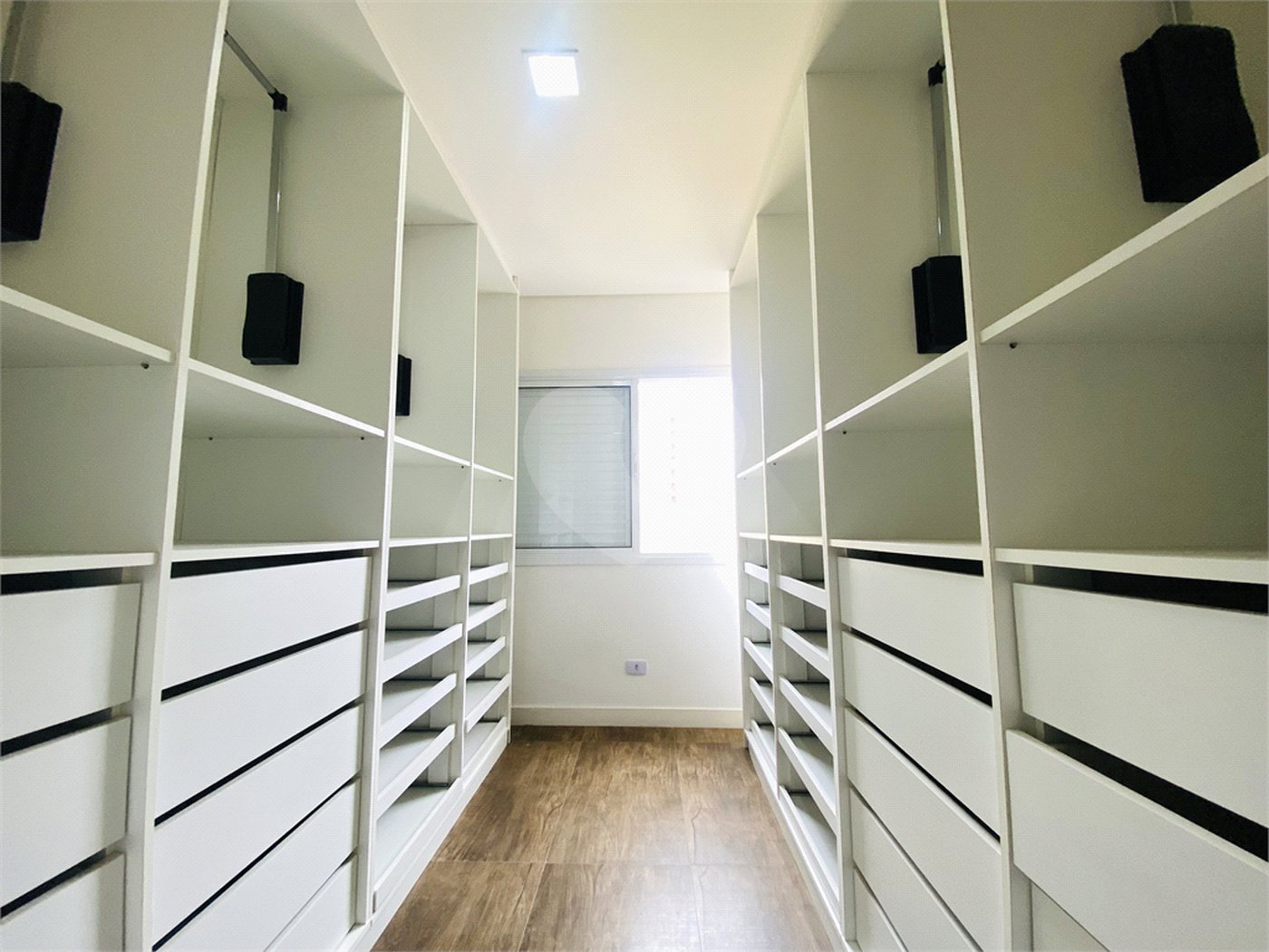 Apartamento à venda com 3 quartos, sendo 1 suíte, em Baeta Neves, São Bernardo do Campo, SP