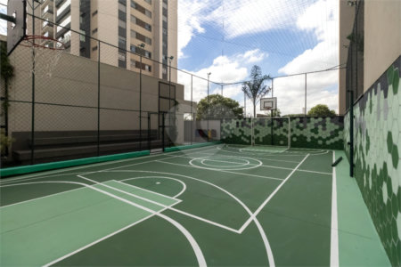 Apartamento à venda com 3 suítes em Campo Belo, São Paulo, SP