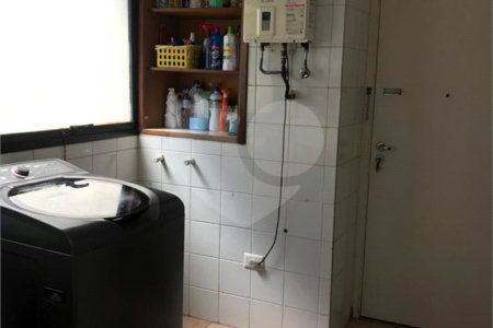 Apartamento à venda com 3 quartos, sendo 1 suíte,  em Jardim Ampliação, São Paulo, SP