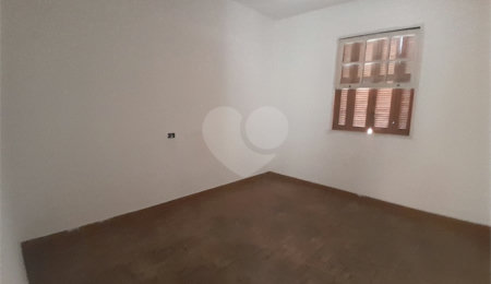 Casa à venda com 4 quartos em Vila Ipojuca, São Paulo, SP
