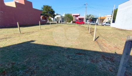 Terreno à venda em Residencial Lago dos Ipês, Itapetininga, SP