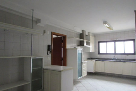 Apartamento à venda com 3 suítes em Bela Aliança, São Paulo, SP