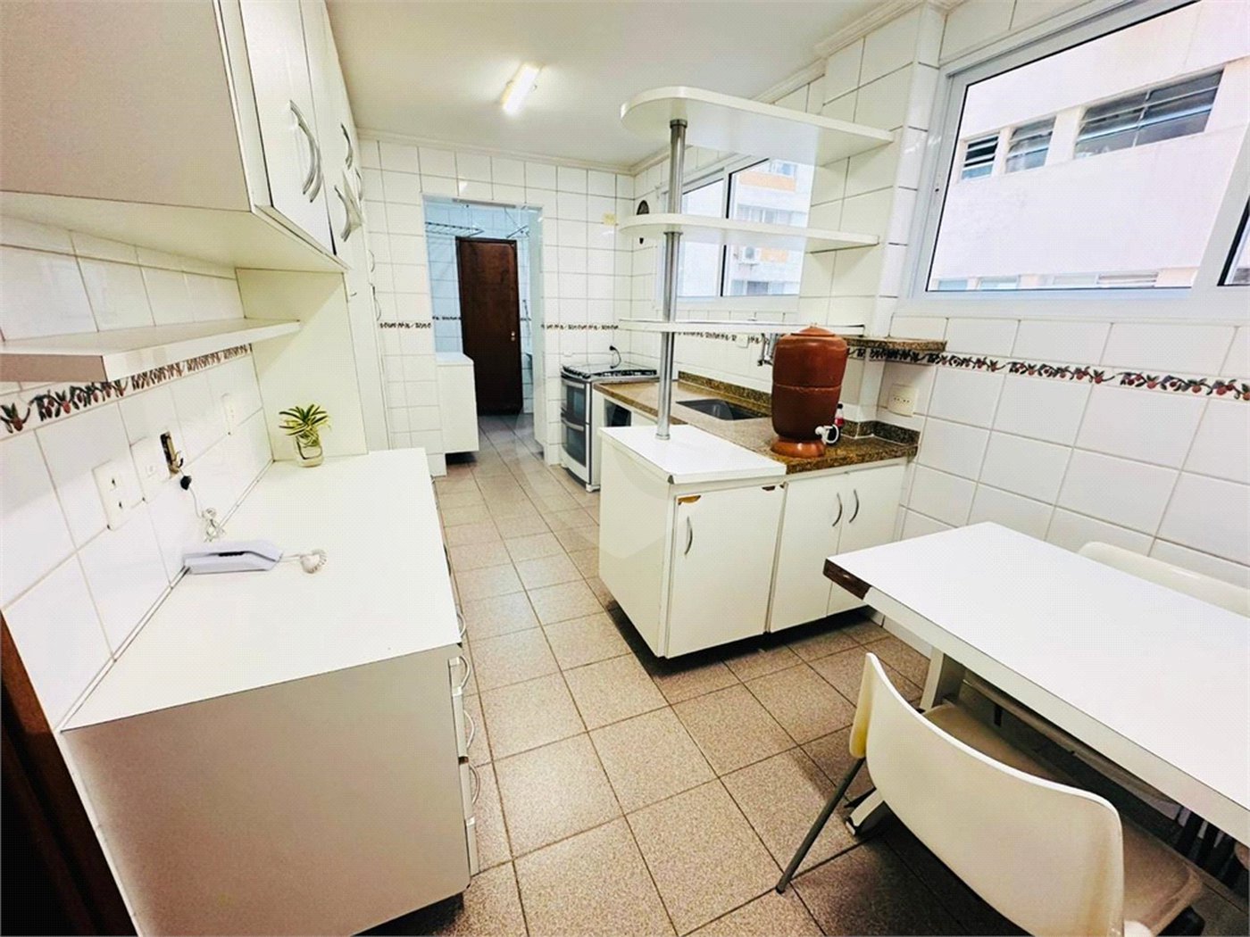 Apartamento à venda ou para alugar com 4 quartos, sendo 1 suíte, em Itaim Bibi, São Paulo, SP