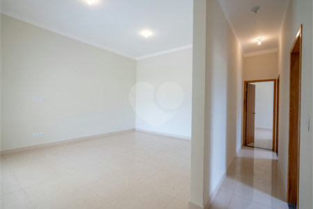 Casa à venda com 5 suítes no condomínio Lagos D´icaraí, Salto - SP