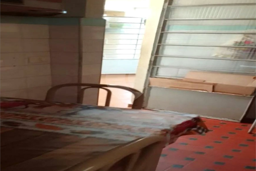 Casa Térrea à venda com 1 quarto em Vila Romero, São Paulo, SP