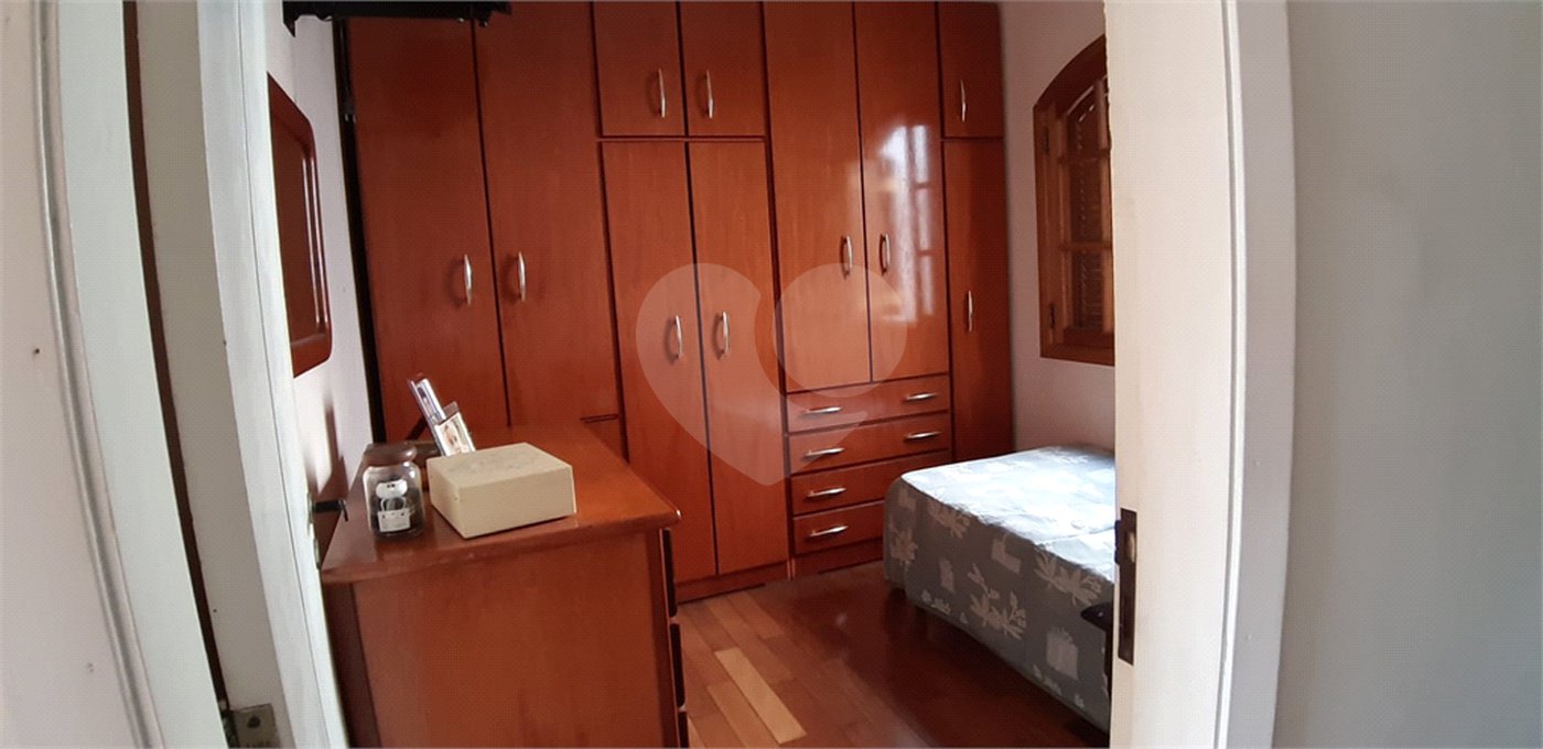 Sobrado à venda com 3 quartos, sendo 1 suíte, em Jardim Virginia Bianca, São Paulo, SP