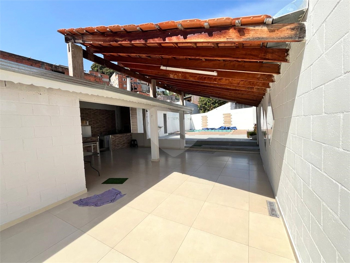 Casa à venda com 2 quartos em Vila Jeriva, Várzea Paulista, SP